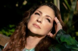 Gloria Estefan ‘Raices’ From First Spanish-Language Album in 18 years