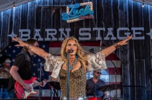 Jessica Simpson Plays First Live Show in 15 Years, Debuts 4 New Songs